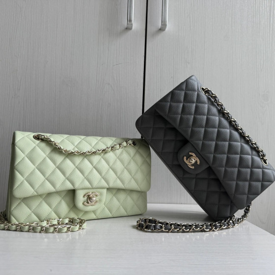 Chanel 255 25cm