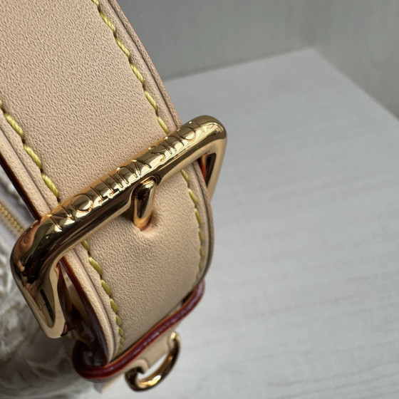 LV embroidery canvas aged leather hills pochett color-changing leather patchwork aged leather hobo lunch box bag mini small underarm bag messenger bag 18*1