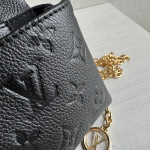 Top-level LV embossed cowhide nano lock bag dream Madeline handbag full leather genuine leather chain cross-body messenger bag 21*12
