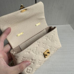 Top-level LV embossed cowhide nano lock bag dream Madeline handbag full leather genuine leather chain cross-body messenger bag 21*12