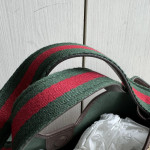 Top-tier Gucci embroidered canvas double G patterned cowhide giglio tote bag, hobo messenger bag, crossbody bag, small size 25*20