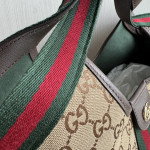 Top-tier Gucci embroidered canvas double G patterned cowhide giglio tote bag, hobo messenger bag, crossbody bag, small size 25*20