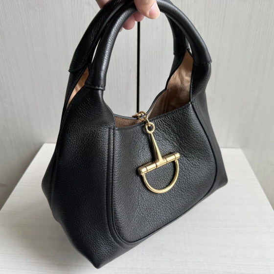 Gucci full-leather large D buckle saddle buckle softbit genuine leather messenger bag underarm bag women's bag small 27*21 large 46*26