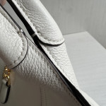 Gucci full-leather large D buckle saddle buckle softbit genuine leather messenger bag underarm bag women's bag small 27*21 large 46*26