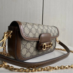 Gucci 1995 vintage saddle bag in horizontal style, 1955 horse bit buckle, pig nose bag, box bag, crafted from calfskin, messenger bag, phone bag, chain cross-body shoulder bag, dimensions 23*13