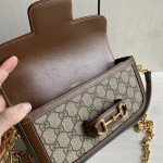 Gucci 1995 vintage saddle bag in horizontal style, 1955 horse bit buckle, pig nose bag, box bag, crafted from calfskin, messenger bag, phone bag, chain cross-body shoulder bag, dimensions 23*13