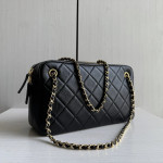 Top-grade Chanel 26a diamond-pattern frosted cowhide suede camera bag, chain messenger bag, crossbody bag, women's bag, 25*13