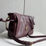 Top-grade YSL plain weave lambskin, triangular diamond pattern stitching, drawstring, lucky bag bag, chain cross-body messenger bag, 26*18