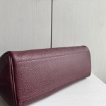 Top-tier Chanel 26a medium-sized bag, featuring a long handle and a bowling bag style with a full-leather genuine leather women's shoulder bag, size 38*23