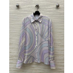 Pucci's purple-toned turtleneck shirt paired with pants, the gentle purple hue evokes a sense of relaxation, with abstract lines outlining a laid-back style. The fabric is smooth and silky, available in sizes S, M, and L