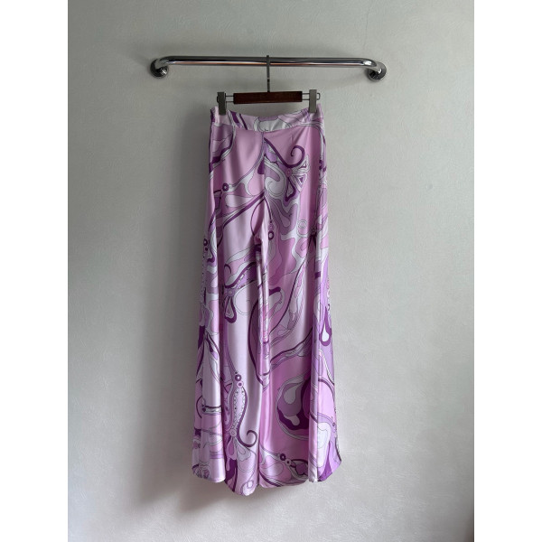 Pucci silk wide-leg pants, heavyweight 19mm twill silk, adorned with Stella marble pattern random print, side zipper closure. Size: S M L XL
