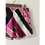 Pucci colorful silk shorts, made of heavy-weight 19-micron twill silk, feature a random print of Vivara psychedelic swirls. They have an elastic waistband and side slit pockets. Size options: 36, 38, 40, 42