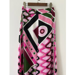 Pucci silk wide-leg pants, made of heavyweight 19-micron twill silk, feature a Vivara psychedelic swirl pattern with a fixed-cut print. They have a side zipper closure and are cut into a flowing silhouette. Size options include: 36, 38, 40, 42