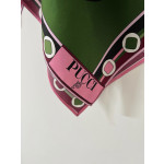 Pucci cloak top, made of 18-mu silk twill fabric (without closure), is a pullover with vortex psychedelic print patterns positioned on the front and back panels