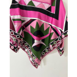Pucci cloak top, made of 18-mu silk twill fabric (without closure), is a pullover with vortex psychedelic print patterns positioned on the front and back panels