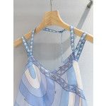 Pucci woven strap top ✨ It is made of 100% heavyweight twill silk, with a delicate and modern color palette injected into the image by the light blue Iride print. Size: 36, 38, 40, 42