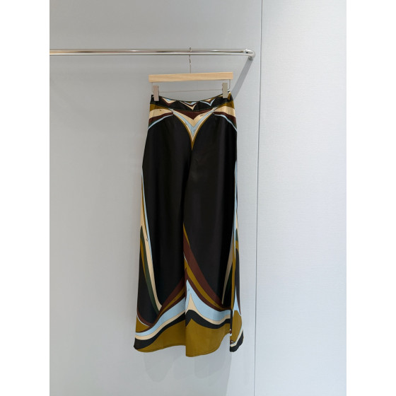PucciFari silk wide-leg pants✨ heavyweight 19mm twill silk, adorned with psychedelic swirl pattern, featuring precision cutting and printing. Size options: 36, 38, 40, 42