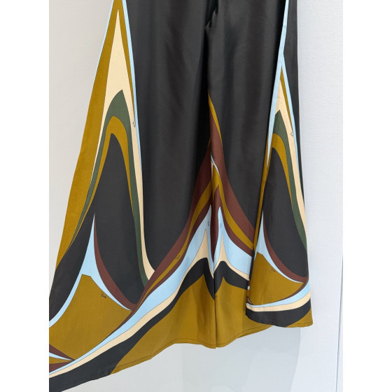 PucciFari silk wide-leg pants✨ heavyweight 19mm twill silk, adorned with psychedelic swirl pattern, featuring precision cutting and printing. Size options: 36, 38, 40, 42