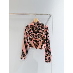 Pucci silk floral print shirt✨100% heavyweight twill silk, a boldly tailored shirt that reinterprets classic style with modern proportions, featuring a minimalist neckline and front button placket. Size: 36 38 40 42