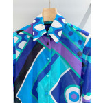 Pucci Vivara's floral shirt✨ is made of lightweight 100% high-count cotton fabric, featuring a delicate texture and comfortable feel. Size options: S, M, L, XL