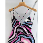 Pucci's draped halter dress✨ features its Marmo-Print, showcasing vibrant, colorful prints and luxurious fashion design. Size options: 36, 38, 40, 42