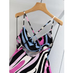 Pucci's draped halter dress✨ features its Marmo-Print, showcasing vibrant, colorful prints and luxurious fashion design. Size options: 36, 38, 40, 42
