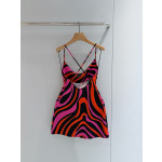 Pucci's draped halter dress✨ features its Marmo-Print, showcasing vibrant, colorful prints and luxurious fashion design. Size options: 36, 38, 40, 42