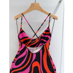Pucci's draped halter dress✨ features its Marmo-Print, showcasing vibrant, colorful prints and luxurious fashion design. Size options: 36, 38, 40, 42
