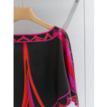 Pucci Fari cloak blouse✨ features a beautiful Fari print on both the front and back panels, made of 100% heavyweight twill silk fabric (without closure). Size: one size fits all