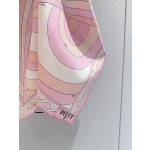 Pucci chain-link neck top ✨ 100% heavyweight twill silk, printed with Iride Print pink and nude pattern, silk twill top, neckline with hanging neck, collar button, smooth and minimalist silhouette, size: one size fits all