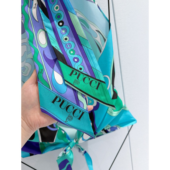 Pucci Orchidee‑Print Top ✨ 100% silk twill. All‑over signature Orchidee geometric swirl print. Halter neck with open‑back tie detail. Each printed piece is unique.  Size: One‑size‑fits‑all