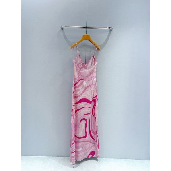 Pucci Strap Silk Dress ✨ 100% silk crepe. V‑neck pull‑on style with Marmo print motif. Side slit, lightweight fabric with fluid drape.  Sizes: 36, 38, 40, 42
