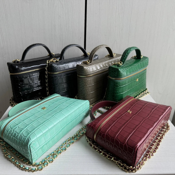 Top-grade crocodile pattern cowhide handheld makeup bag, LP style, with genuine leather interior and exterior, rice box bag, chain messenger bag, single shoulder bag, 19cm