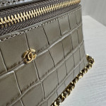 Top-grade crocodile pattern cowhide handheld makeup bag, LP style, with genuine leather interior and exterior, rice box bag, chain messenger bag, single shoulder bag, 19cm