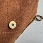 Top-tier Chanel 26a suede nubuck bowling tote bag, baguette bag, cylindrical bag, genuine leather inside and outside, chain cross-body messenger bag, 23*11