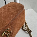 Top-tier Chanel 26a suede nubuck bowling tote bag, baguette bag, cylindrical bag, genuine leather inside and outside, chain cross-body messenger bag, 23*11