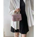 Top-tier Chanel diamond-pattern lambskin CF small square bag, square fat bag, pearl chain, vintage hardware, chain crossbody, shoulder bag, 19*14