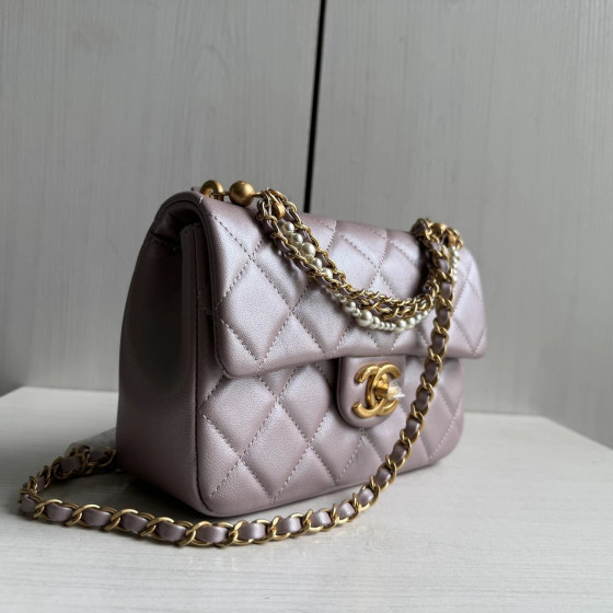 Top-tier Chanel diamond-pattern lambskin CF small square bag, square fat bag, pearl chain, vintage hardware, chain crossbody, shoulder bag, 19*14