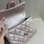 Top-tier Chanel diamond-pattern lambskin CF small square bag, square fat bag, pearl chain, vintage hardware, chain crossbody, shoulder bag, 19*14