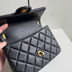 Top-tier Chanel diamond-pattern lambskin CF small square bag, square fat bag, pearl chain, vintage hardware, chain crossbody, messenger bag, large size 19*14, small size 17*12