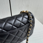 Top-tier Chanel diamond-pattern lambskin CF small square bag, square fat bag, pearl chain, vintage hardware, chain crossbody, messenger bag, large size 19*14, small size 17*12