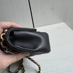 Top-tier Chanel diamond-pattern lambskin CF small square bag, square fat bag, pearl chain, vintage hardware, chain crossbody, messenger bag, large size 19*14, small size 17*12