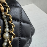 Top-tier Chanel diamond-pattern lambskin CF small square bag, square fat bag, pearl chain, vintage hardware, chain crossbody, messenger bag, large size 19*14, small size 17*12