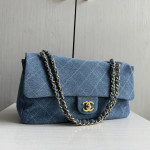 Top-tier Chanel 26a diamond-pattern denim CF style clamshell bag, underarm bag maxi, cross-body shoulder bag, genuine leather inside and outside, large size 38cm
