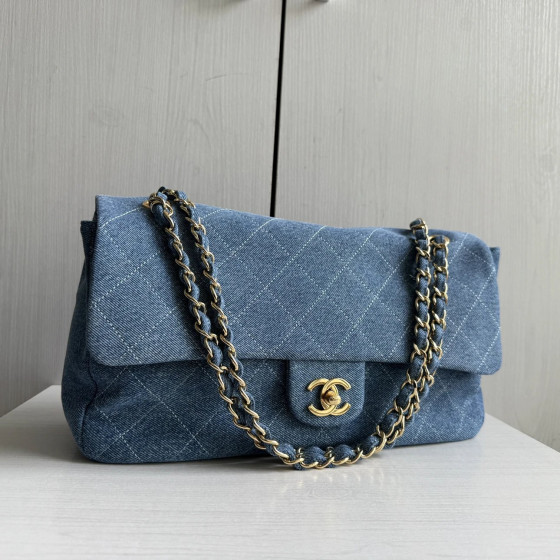 Top-tier Chanel 26a diamond-pattern denim CF style clamshell bag, underarm bag maxi, cross-body shoulder bag, genuine leather inside and outside, large size 38cm