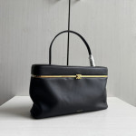 Top-tier CelinCE new style box bag frame, imported calfskin, genuine leather inside and outside, hand-twisted handbag, trunk bag, women's bag, 24*14