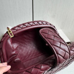 Top-grade bv woven lambskin clutch bag, chain shoulder bag, handbag, underarm bag, women's bag, 27*15