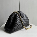 Top-grade bv woven lambskin clutch bag, chain shoulder bag, handbag, underarm bag, women's bag, 27*15