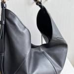 Top-grade Y Yangshulin MOMBASA hobo messenger bag, made of cowhide leather, single shoulder bag, large size, 31*48