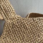 Top-tier Yangshulin Icare Laffy straw woven bag, women's woven bag, lambskin maxi vintage bag, extra-large shopping bag, shoulder bag, small size 28*31